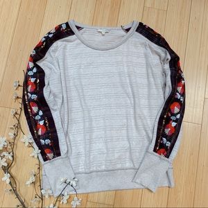 ModCloth MYSTREE embroidered sleeve top, L.